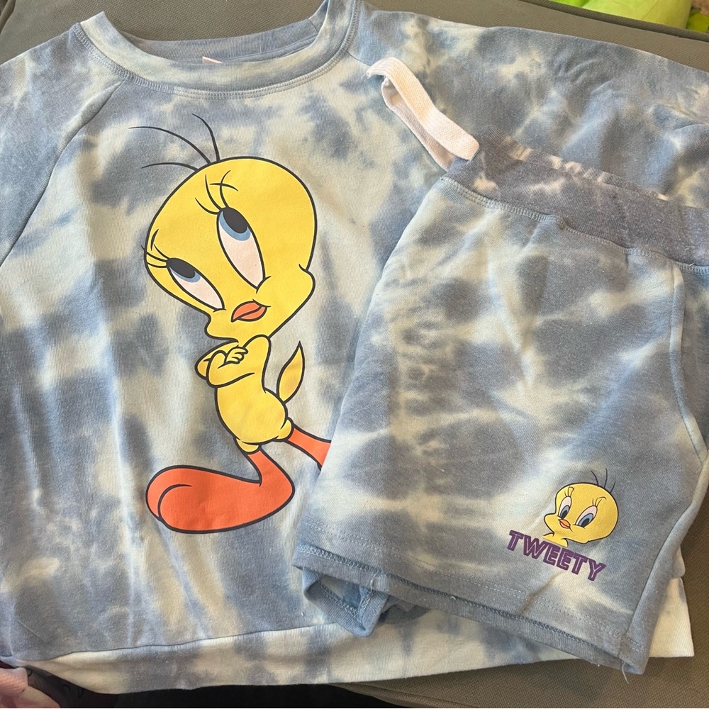 Tweety Bird Tye-Dye Top and Shorts
